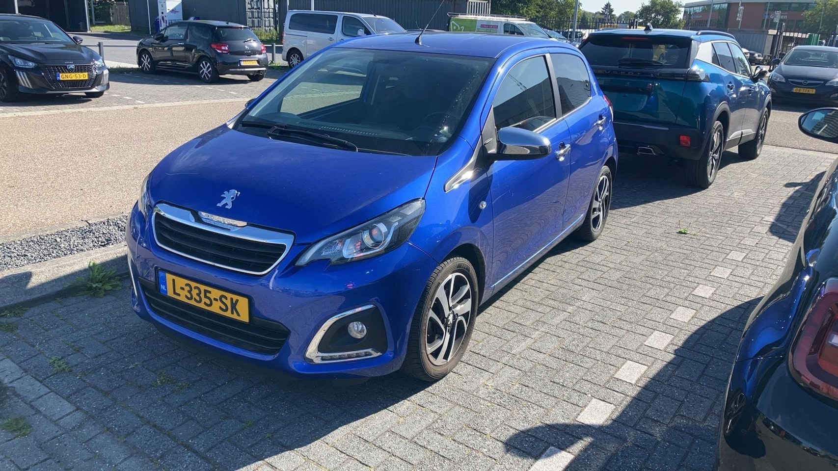 Peugeot 108 - 1.0 e-VTi Allure 1.0 e-VTi Allure - AutoWereld.nl