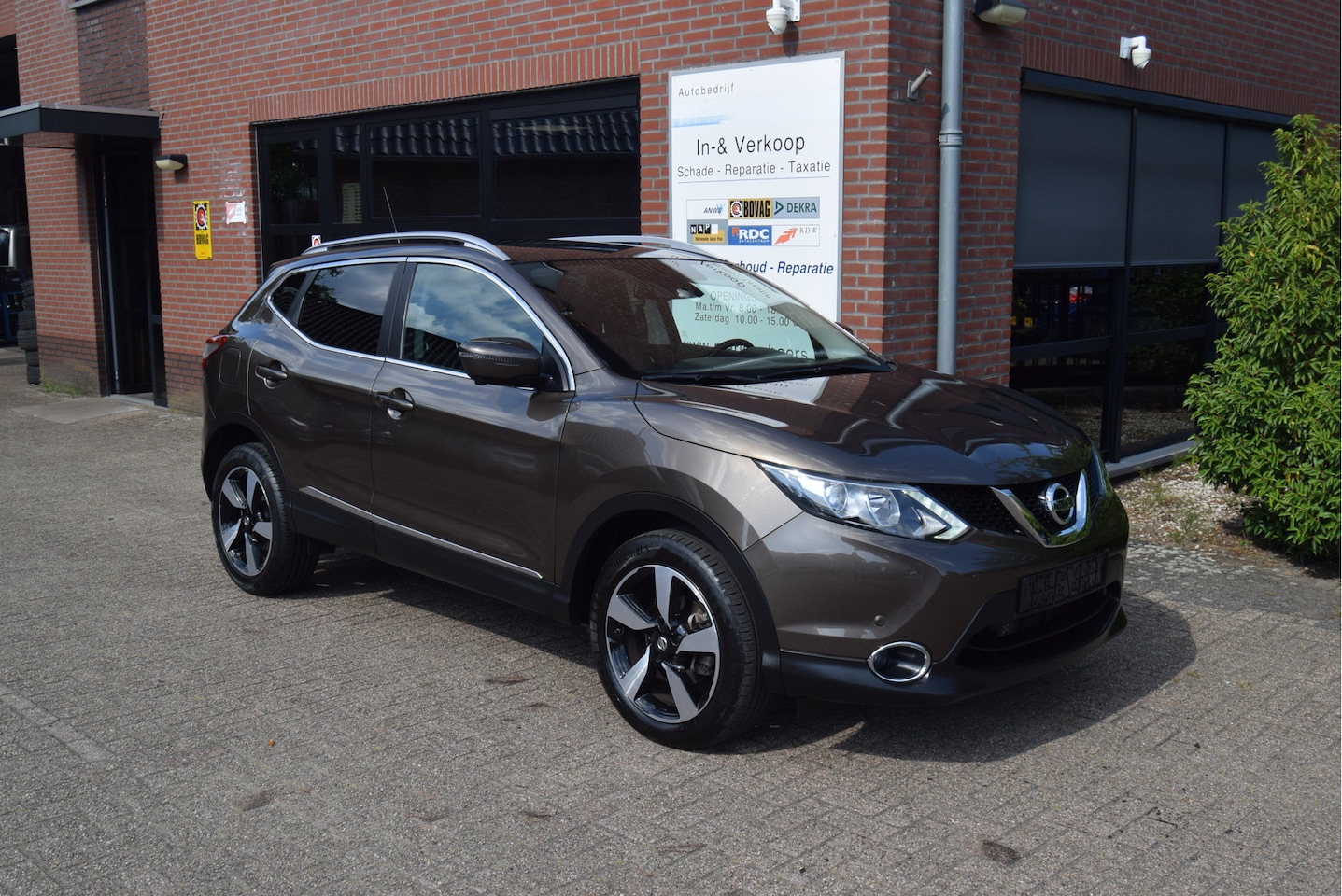 Nissan Qashqai - 1.2 N-Connecta | 360 Camera | Panorama | - AutoWereld.nl