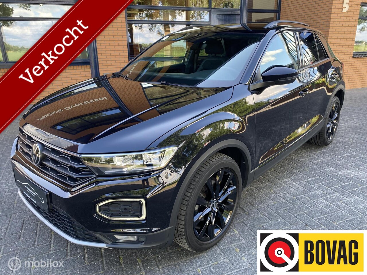 Volkswagen T-Roc - I 1.5 TSI DSG BlackStyle | Camera| Trekhaak | ACC - AutoWereld.nl