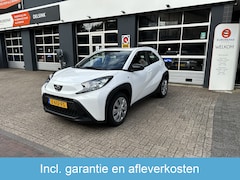 Toyota Aygo X - 1.0 VVT-i S-CVT Play Automaat All-in Prijs Airco/Cruise/Carplay/Android auto/Camera