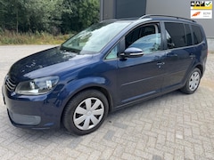 Volkswagen Touran - 1.6 TDI Highline BlueMotion StandK ParkP CruiseC ClimaT