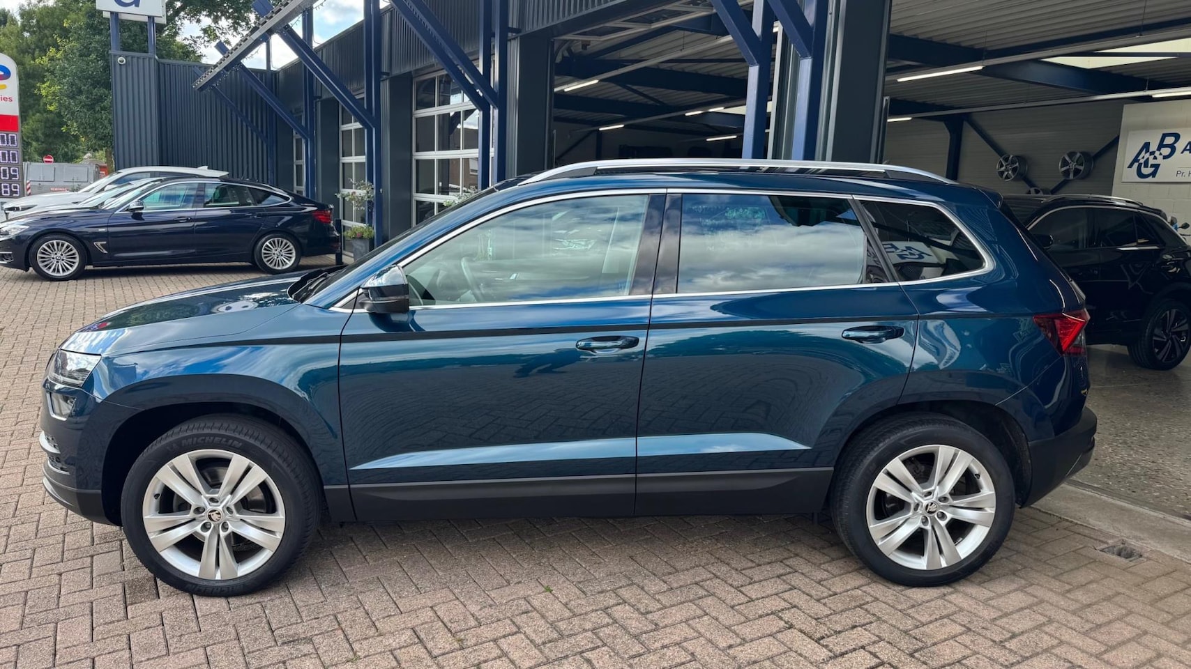 Skoda Karoq - 1.5 TSI ACT Style Business 1.5 TSI ACT Style Business - AutoWereld.nl