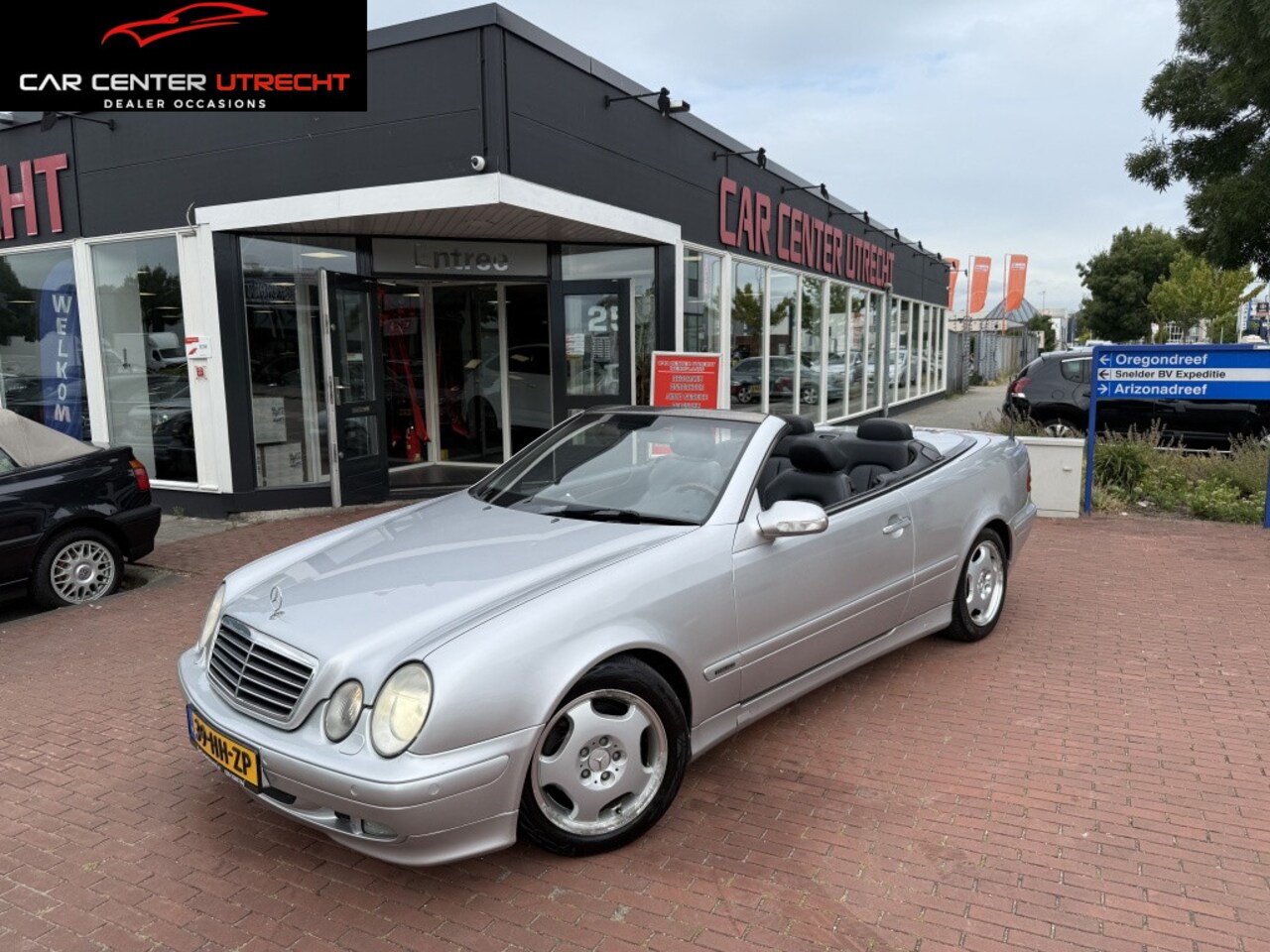 Mercedes-Benz CLK-klasse Cabrio - 320 Elegance | leder |automaat | navigatie | - AutoWereld.nl