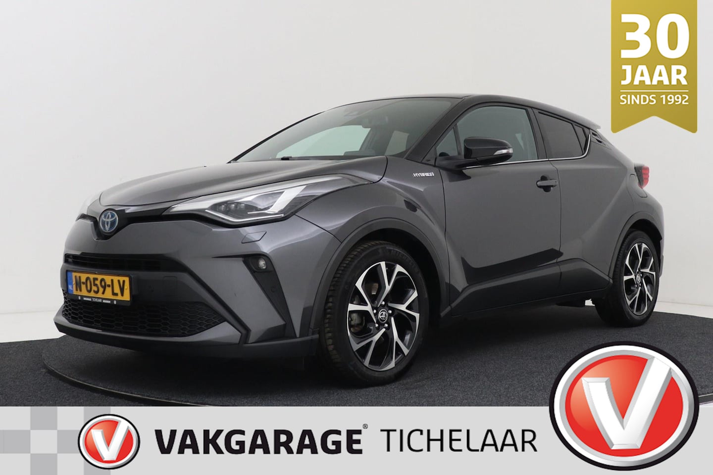 Toyota C-HR - 2.0 Hybrid Business Plus | 184 PK | Camera | Dealer Ond. | CarPlay | - AutoWereld.nl