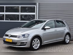 Volkswagen Golf - 1.0 TSI BNS ED. CON / APPLE CARPLAY / CLIMA / DEALER ONDERHOUDEN