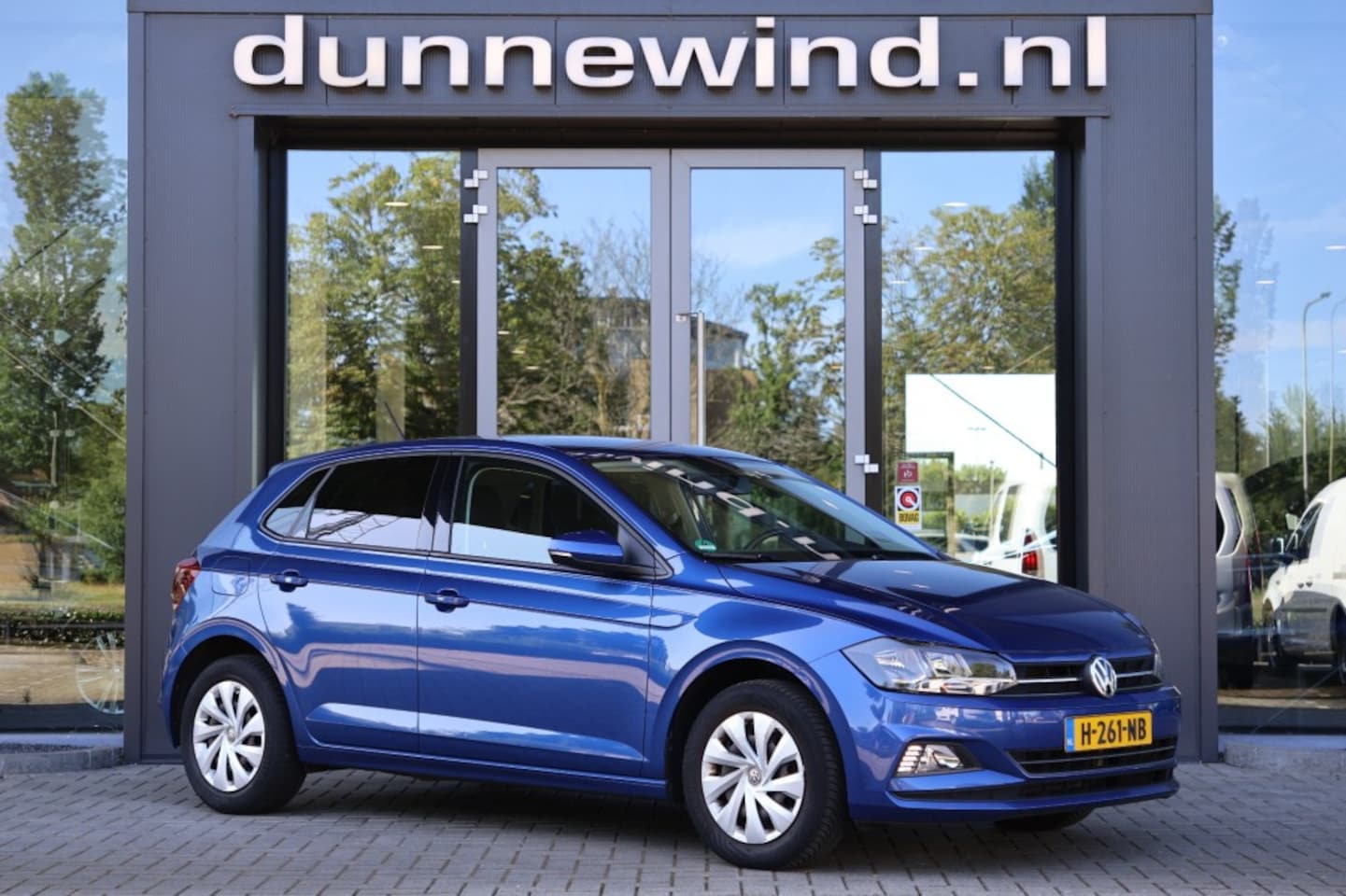Volkswagen Polo - 1.0TSI Navigatie*Bluetooth*Adaptive Cruise*Carplay*NL-Auto - AutoWereld.nl