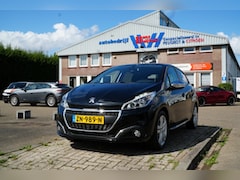 Peugeot 208 - SIGNATURE 1.2-82PK 5-DEURS incl. 12 maanden garantie en rijklaar