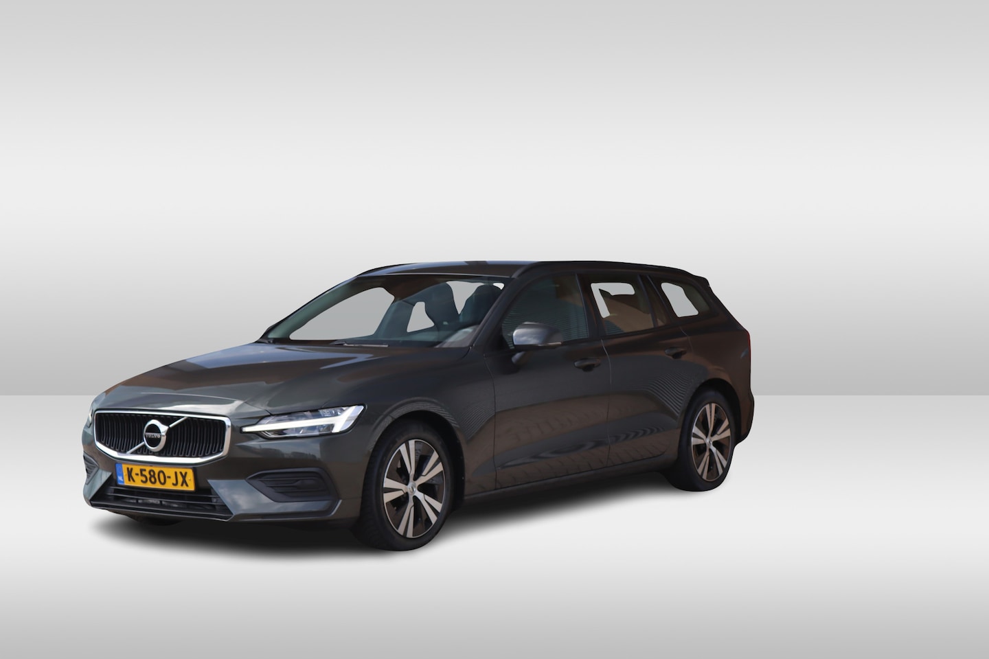 Volvo V60 - B3 Aut. Momentum Advantage | Parkeercamera - AutoWereld.nl