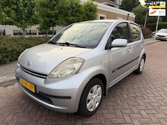 Daihatsu Sirion 2 - 1.3-16V Comfort * Airco * Automaat