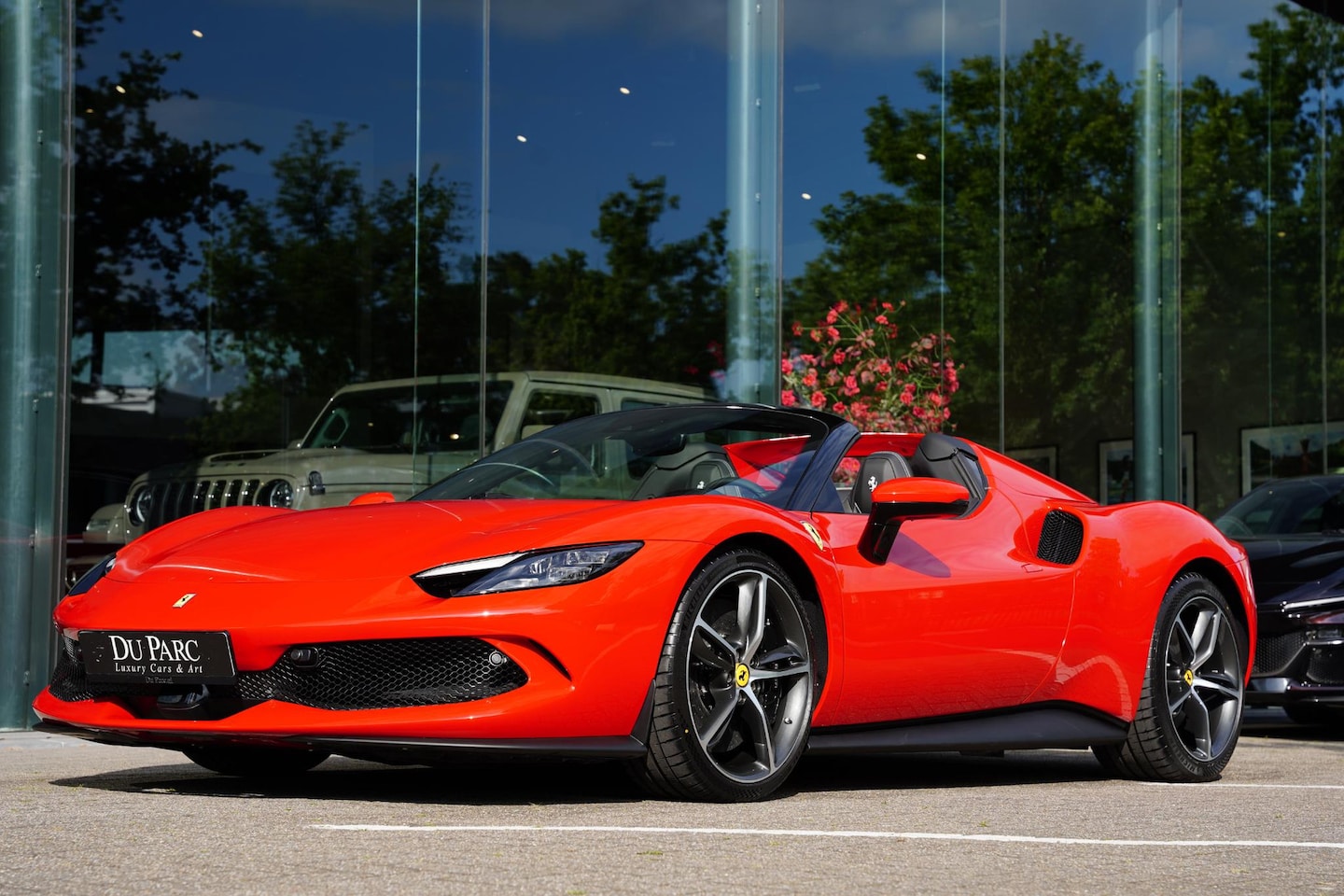 Ferrari 296 GTS - 3.0 V6 F1 Atelier Car - AutoWereld.nl