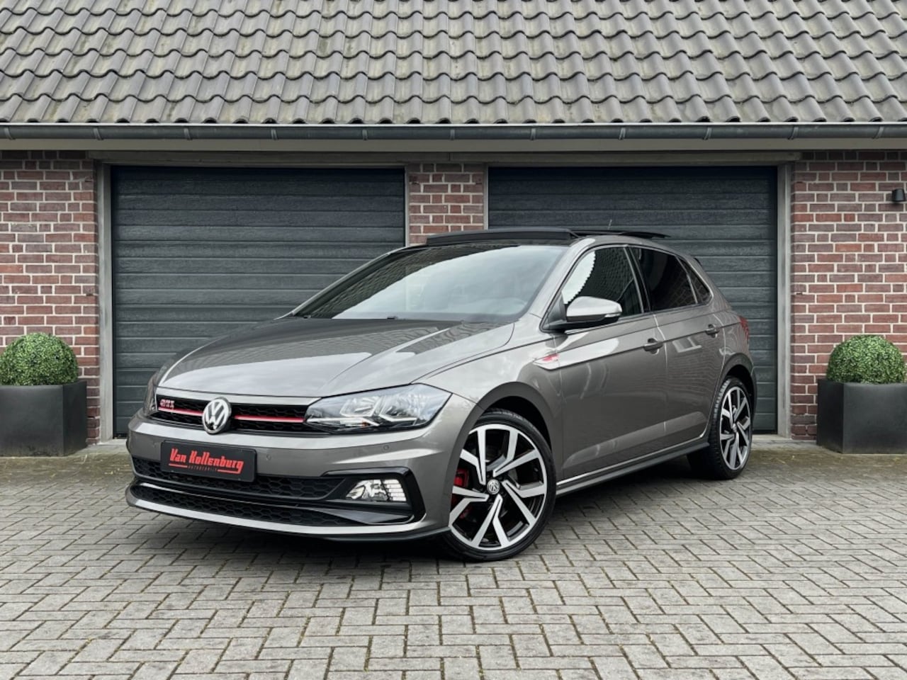 Volkswagen Polo - GTI 2.0 TSI DSG 200PK Pano Virtual 32DKM! - AutoWereld.nl