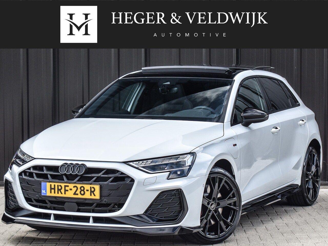 Audi A3 Sportback - 45 TFSI e S EDITION COMPETITION | PANORAMADAK | S-SEATS | ADAPTIVE CRUISE | SONOS SOUND | - AutoWereld.nl