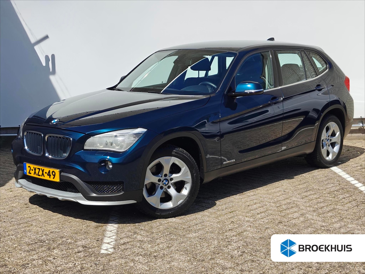 BMW X1 - sDrive20i Executive | Afst. bed. voor centr. deurvergr. | Airco (automatisch) | Anti doorS - AutoWereld.nl