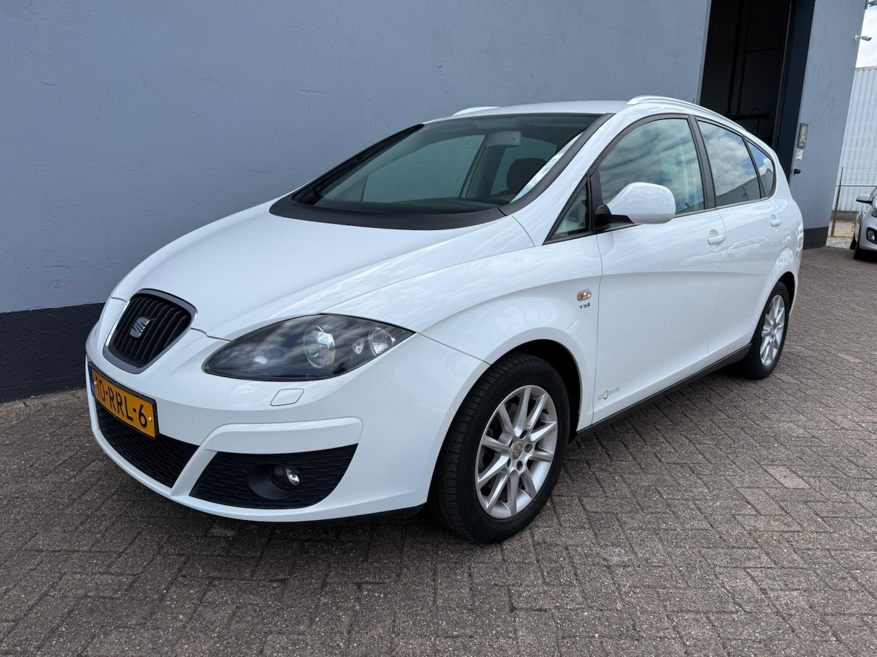 SEAT Altea XL - 1.2 TSI Ecomotive Businessline COPA 1.2 TSI Ecomotive Businessline COPA - Trekhaak - AutoWereld.nl