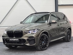 BMW X5 - xDrive45e M-Sport 394 Pk Pano HUD Trekhaak Stoelkoeling