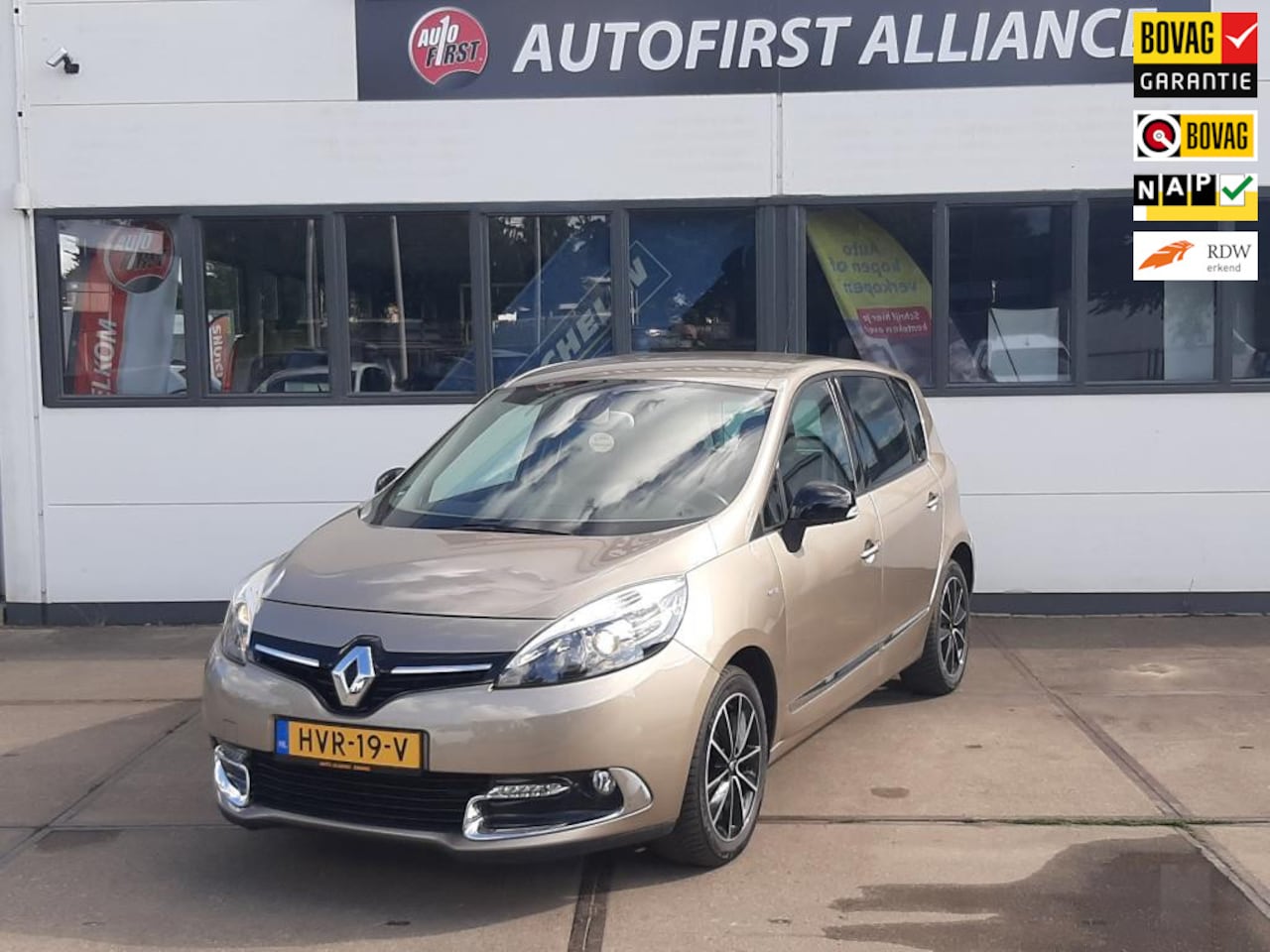 Renault Scénic - 2.0 BOSE 2.0 Bose - AutoWereld.nl