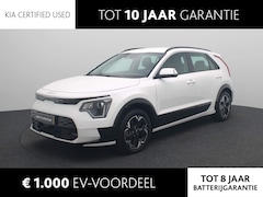 Kia Niro EV - DynamicLine 64.8 kWh | 3-fase 11KW laden | Clima | Navi | LM Velgen | Keyless | Eerste Eig