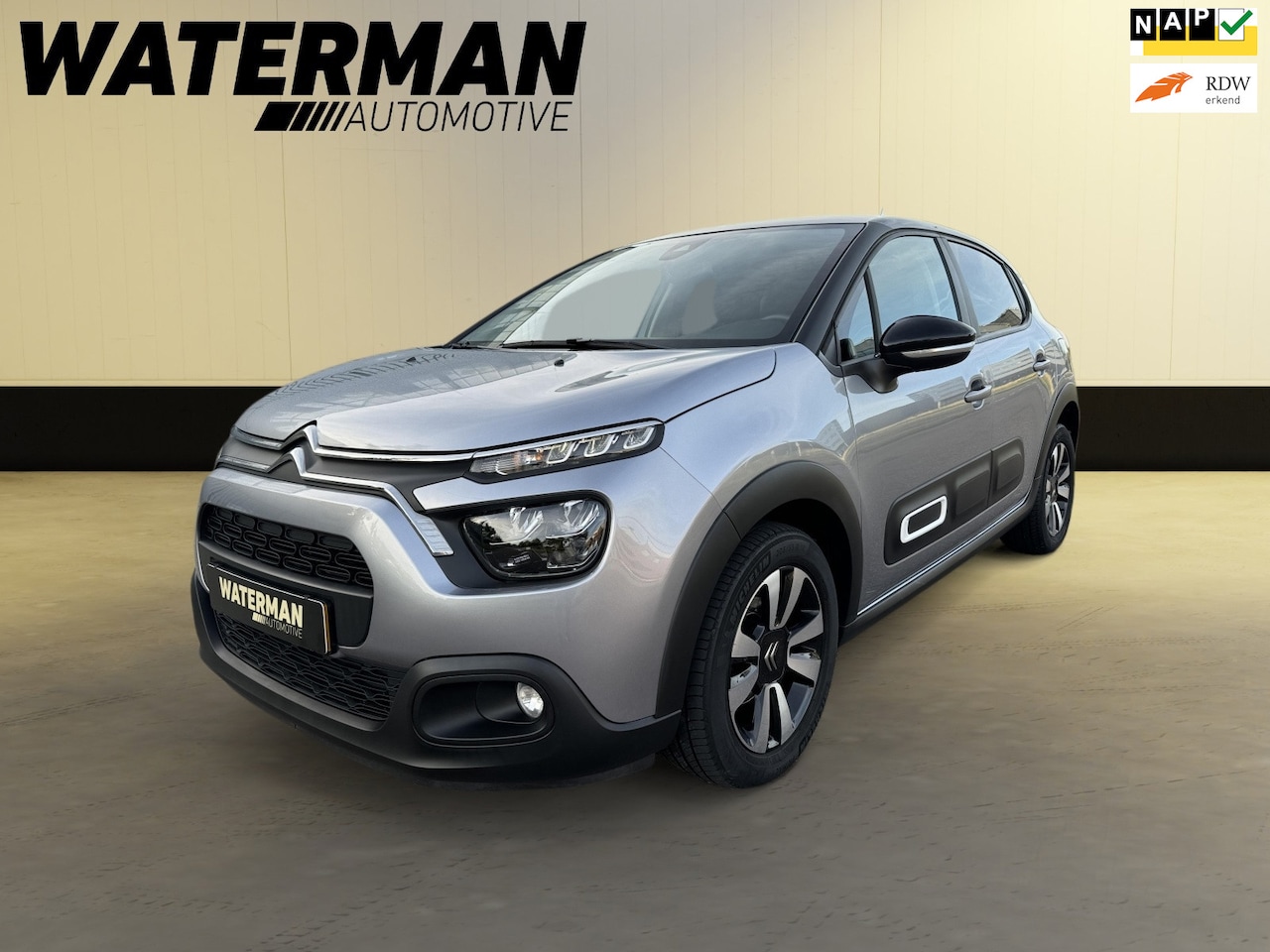 Citroën C3 - 1.2 PureTech Shine 110PK AUTOMAAT/CAMERA/NAVI/CRUISE/CARPLAY/BTW!! - AutoWereld.nl