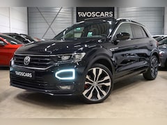 Volkswagen T-Roc - 1.5 TSI 3x R-Line DSG * Pano - Virtual - 19" - Keyless - Camera - ACC - App