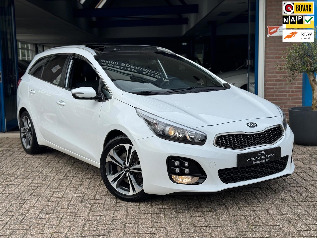Kia Cee'd Sportswagon - 1.0 T-GDi GT-Line 2017 FULL Option! - AutoWereld.nl