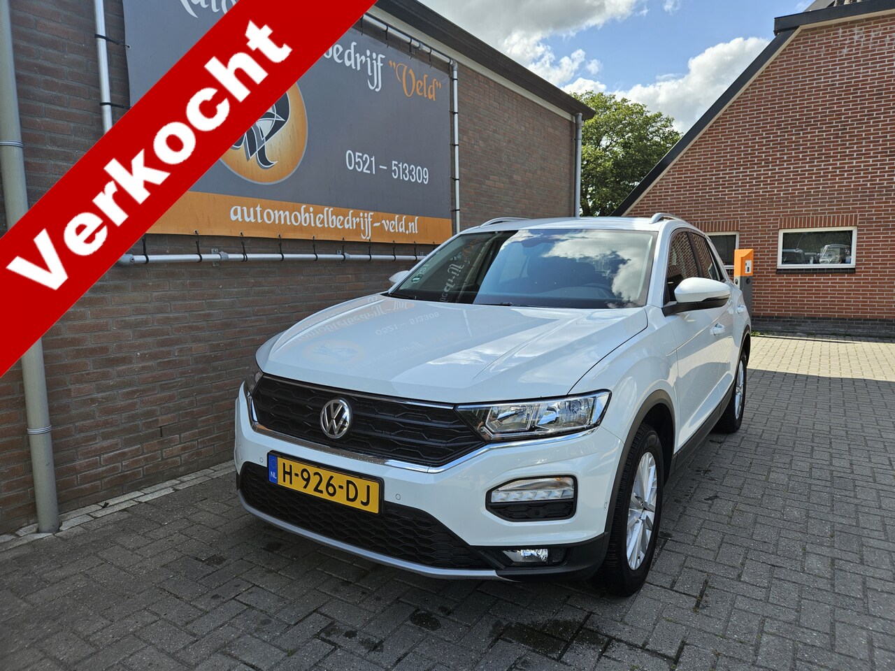 Volkswagen T-Roc - 1.5 TSI Style Business 1.5 TSI Style Business - AutoWereld.nl