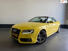 Audi A5 Cabriolet - Porsche Boxster Geel 2.0 TFSI quattro S-edition