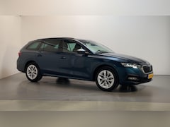 Skoda Octavia Combi - 1.0 TSI Business Edition Virtual Cockpit Stoelverwarming Parkeersensoren DAB+