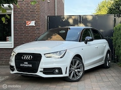 Audi A1 Sportback - 1.2 TFSI 86PK S-Line Led Navi Clima 1e Eigenaar Regensensor Bluetoothmedia 17 Inch