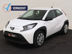 Toyota Aygo X - 1.0 VVT-i S-CVT Play | Adapt. Cruise | Camera | Airco | Apple Ca