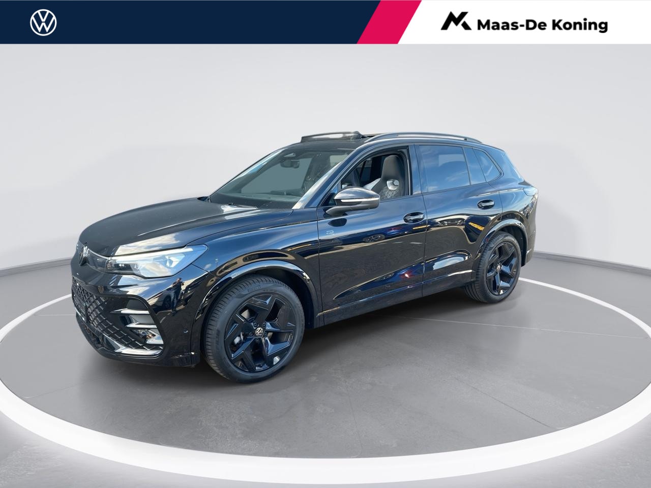 Volkswagen Tiguan - 1.5eTSI/150PK R-Line DSG · Panoramadak · Massagefunctie · Camera+Parkeersensoren · Garanti - AutoWereld.nl