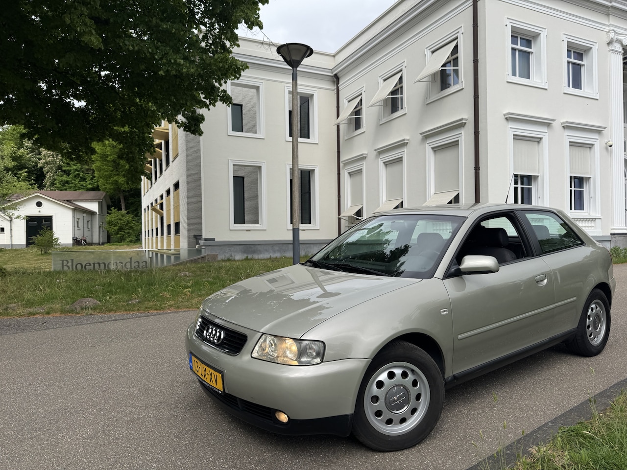 Audi A3 - 1.6 Attraction 1.6 Attraction, RIJKLAAR - AutoWereld.nl