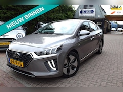 Hyundai IONIQ - 1.6 GDi Premium AUTOM/NAVI/CRUISE/AIRCO-ECC/TREKH/CAMERA/NL-AUTO/BLUETOOTH/LEDER/PDC V+A/L