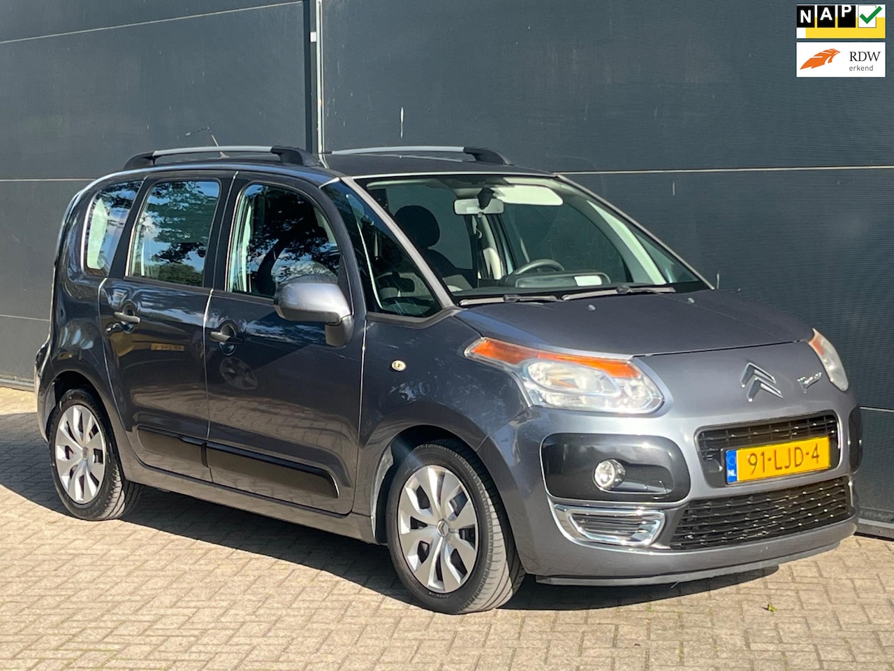 Citroën C3 Picasso - 1.4 VTi Aura AIRCO CRUISE PDC TREKHAAK - AutoWereld.nl