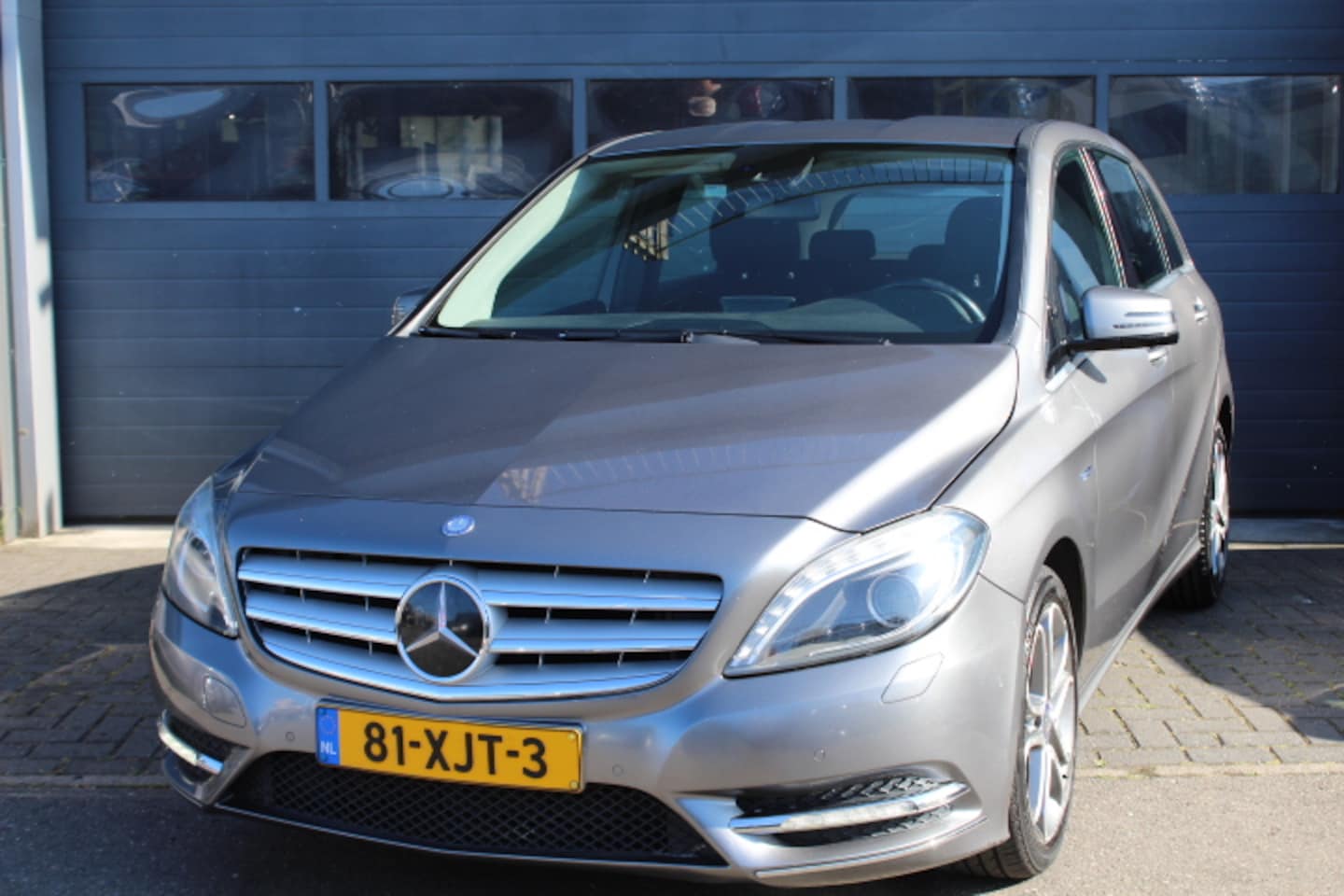 Mercedes-Benz B-klasse - 200 Ambition Automaat Cruise, Camera, Navigatie, Climatecontrol, LM velgen - AutoWereld.nl