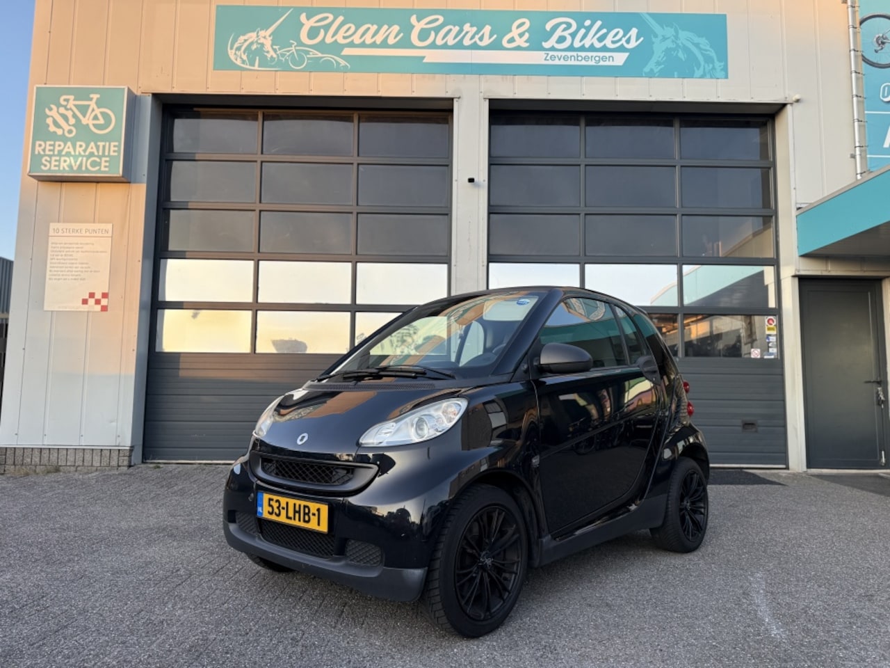 Smart Fortwo coupé - 1.0 mhd Base 1.0 mhd Base - AutoWereld.nl