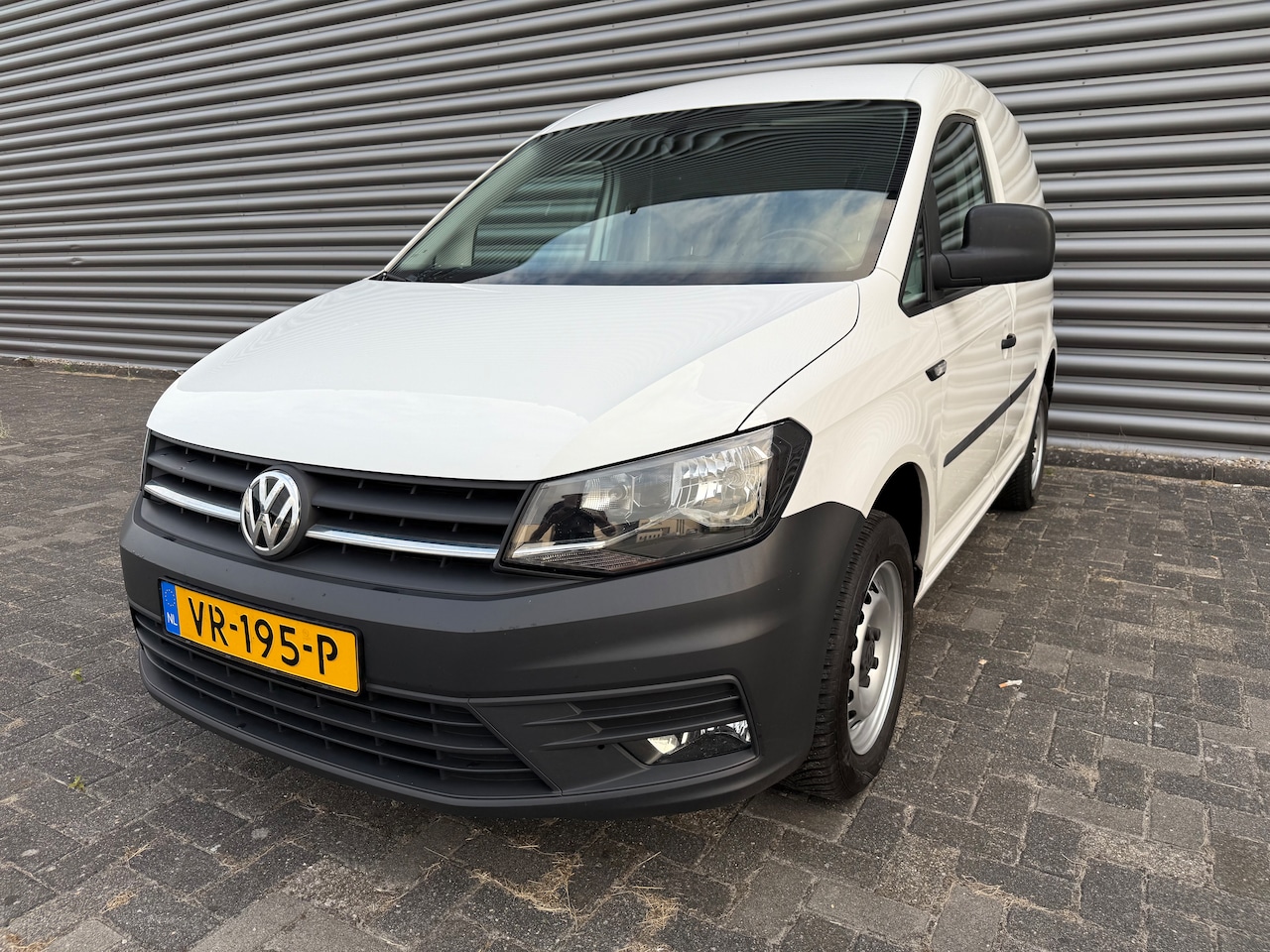 Volkswagen Caddy - BMT Trendline - AutoWereld.nl
