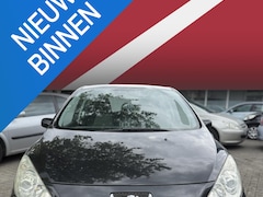 Peugeot 307 - 1.6-16V Oxygo