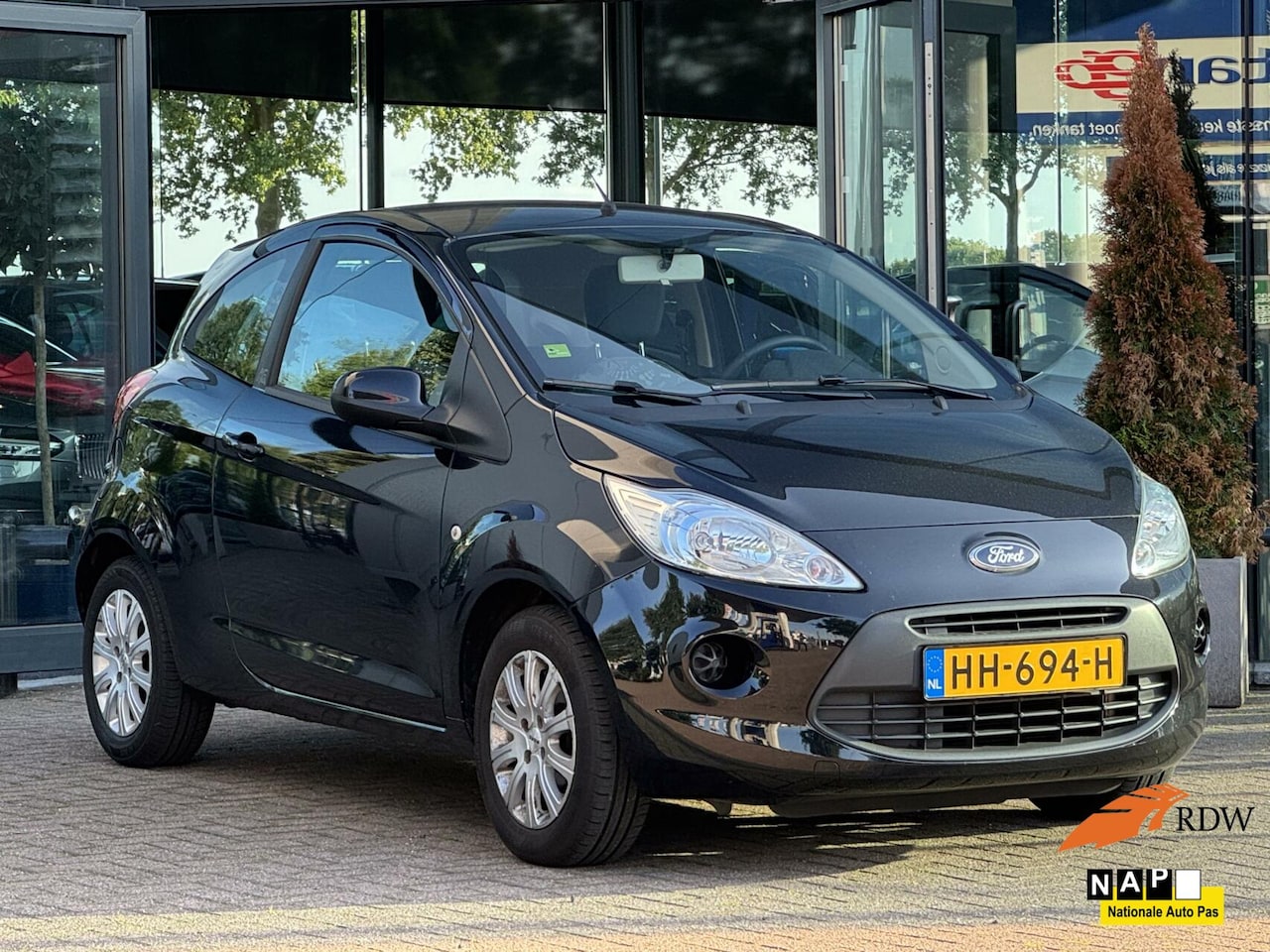 Ford Ka - 1.2 Style start/stop 2015 Airco pdc 1e eigCruise cnt - AutoWereld.nl