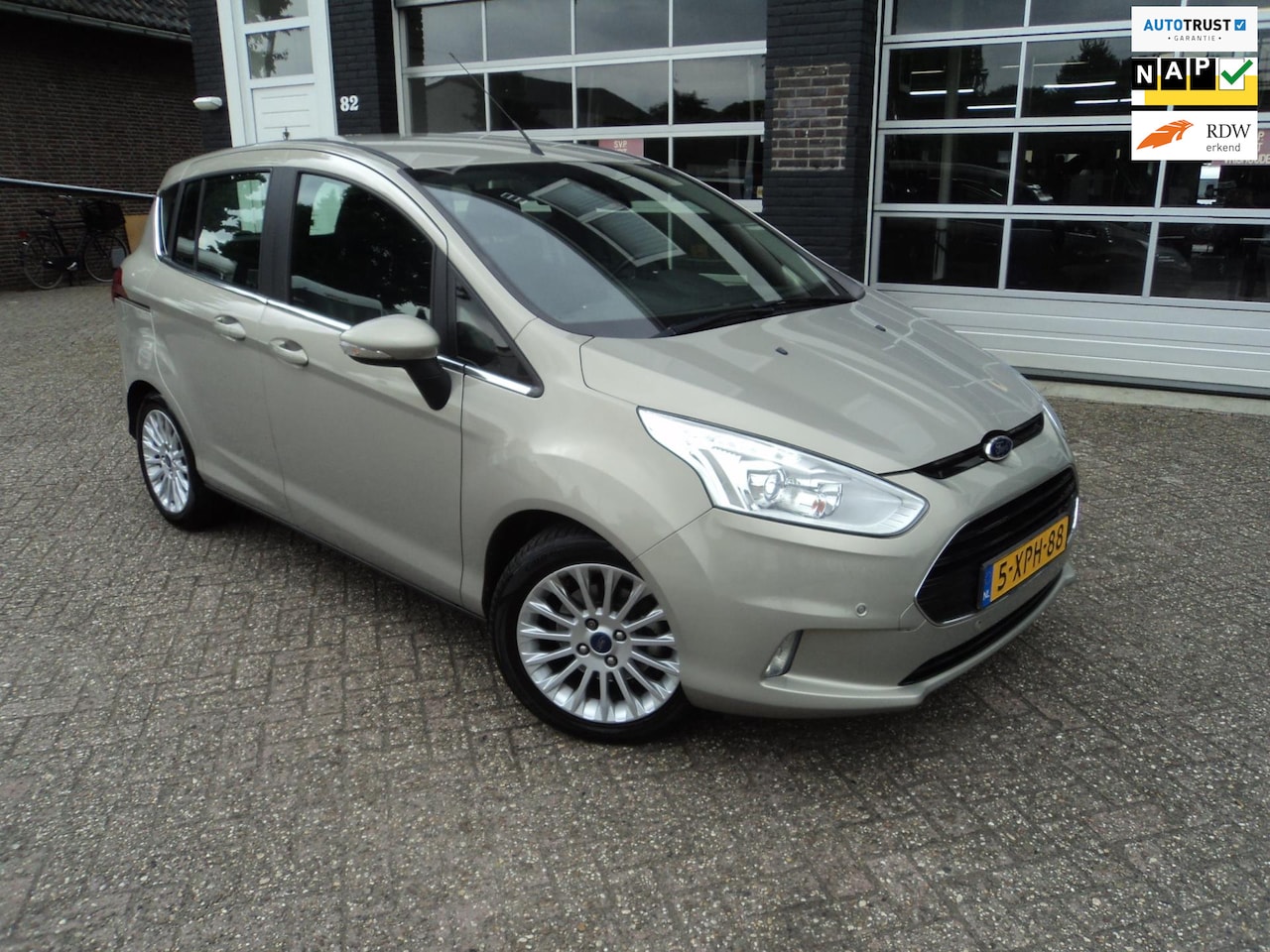 Ford B-Max - 1.0 EcoBoost Titanium Camera Stoelverwarming - AutoWereld.nl