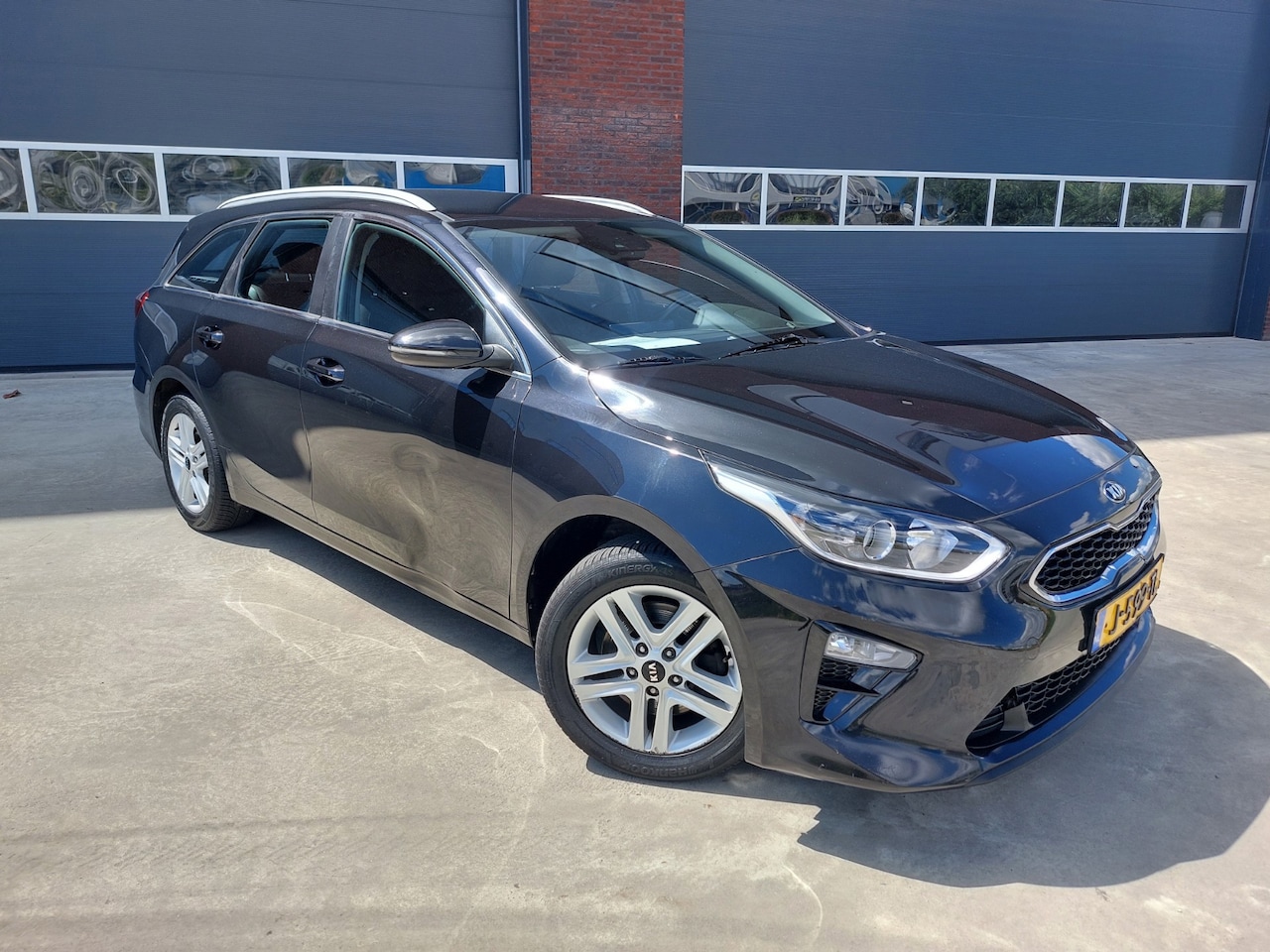 Kia Cee'd Sportswagon - Ceed 1.0 T-GDi DynamicLine AIRCO/ECC/NAV/CAMERA - AutoWereld.nl