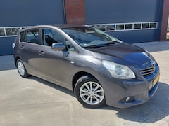 Toyota Verso - 1.6 VVT-i Aspiration AIRCO/ECC/LMV