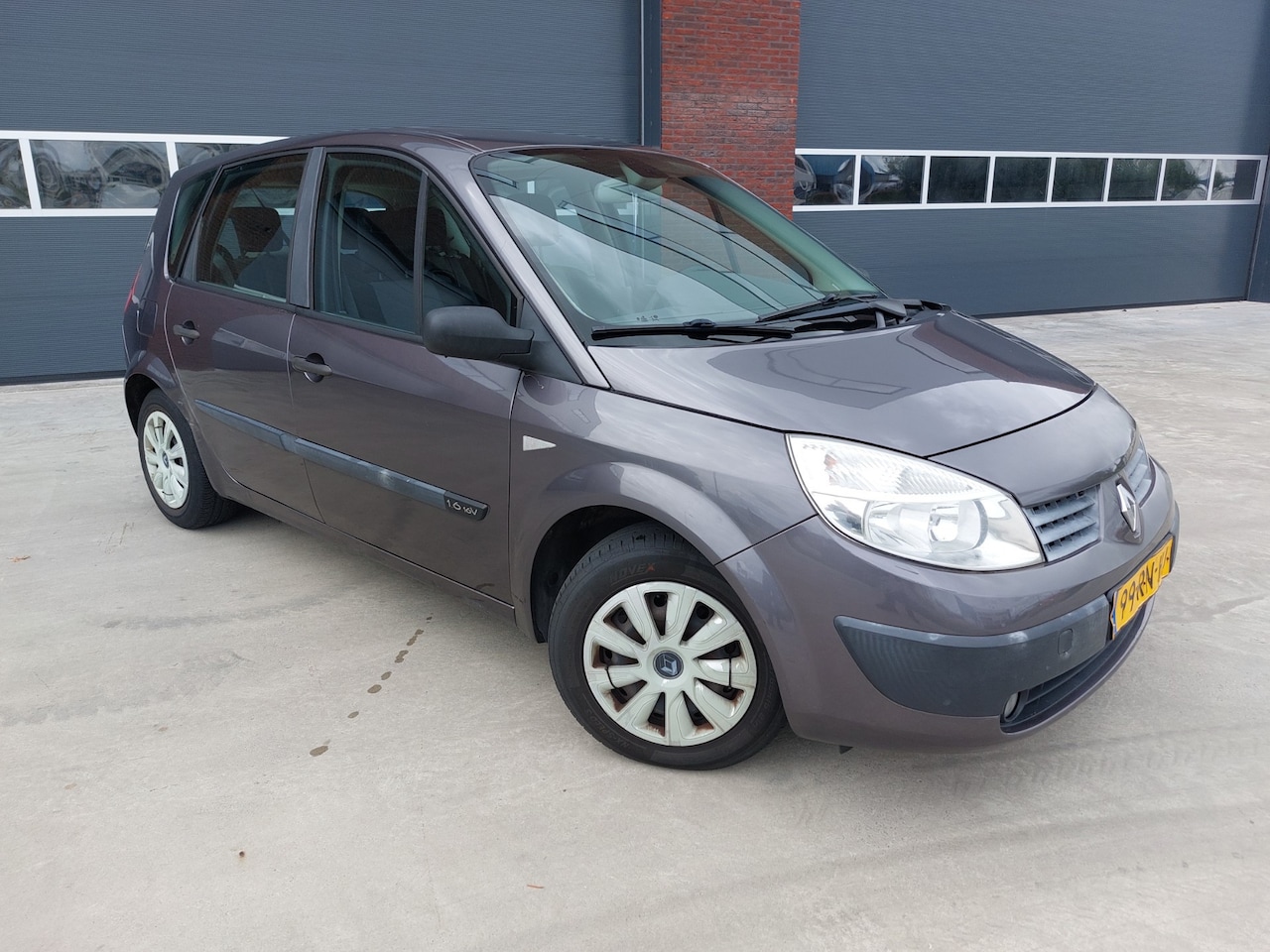 Renault Scénic - 1.6-16V Expression Comfort AIRCO GEEN APK - AutoWereld.nl