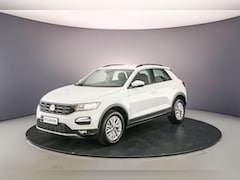 Volkswagen T-Roc - Style 1.0 TSI 110pk Adaptive cruise control, Stoelverwarming, App connect, Parkeersensoren