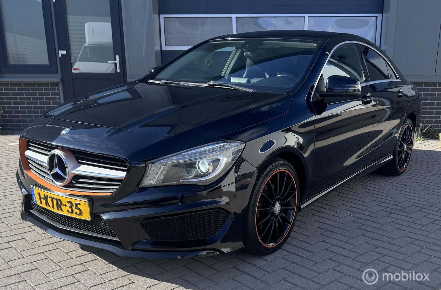 Mercedes-Benz CLA-Klasse - 200 AMG Edition 1/ NAP/ AIRCO/ NAV./ APK - AutoWereld.nl