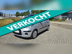 Hyundai i10 - 1.1 Dynamic Cool Airco, electrische ramen Nieuw A.P.K 4 nieuw Banden