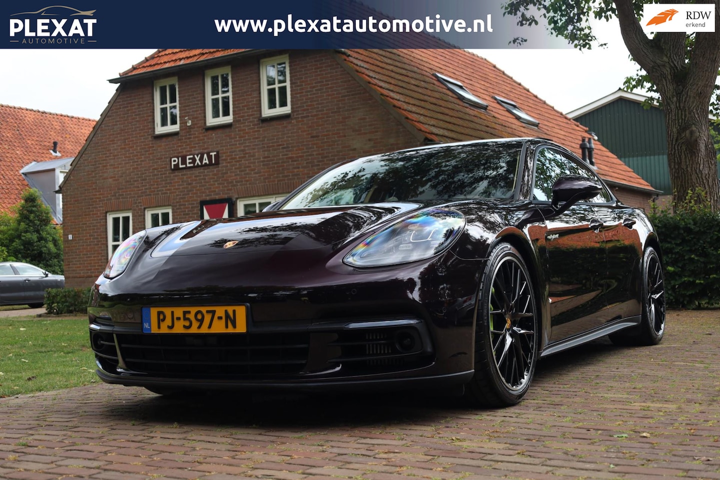 Porsche Panamera - 2.9 4 E-Hybrid Aut. | Amethist Paars | Panorama | 21 Inch | Adaptief | Full Led | Luchtver - AutoWereld.nl