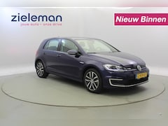 Volkswagen Golf - e-Golf - Stoelverw. Carplay, Camera, Cruise