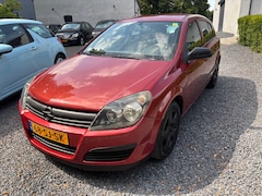 Opel Astra - 1.6 Edition AIRCO LEDER