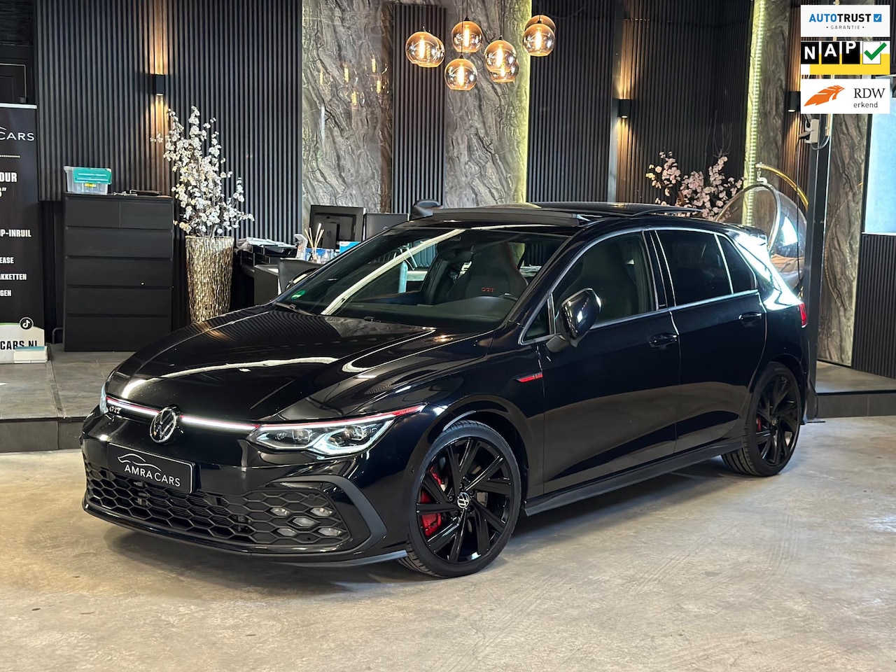 Volkswagen Golf - 2.0 TSI GTI|PANO - AutoWereld.nl