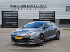 Renault Mégane Coupé - 2.0 RS Turbo 250 / Leer / Recaro / Bi-Xenon / 19 Inch / N.A.P
